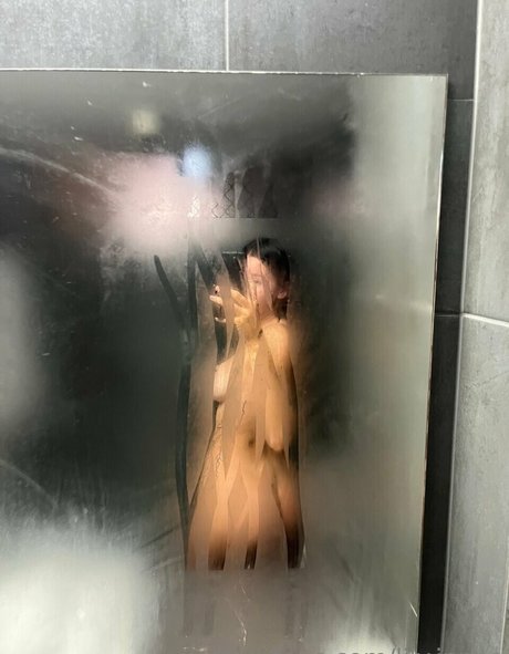 lilyinnes pornstar nude pics