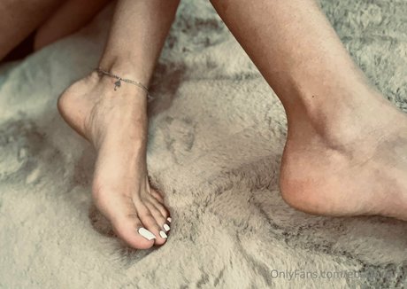 ebadbunny hot actress picture