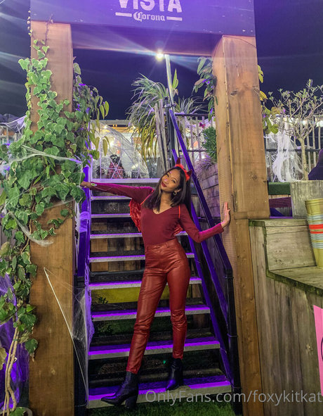 foxykitkat pornstar naked pictures