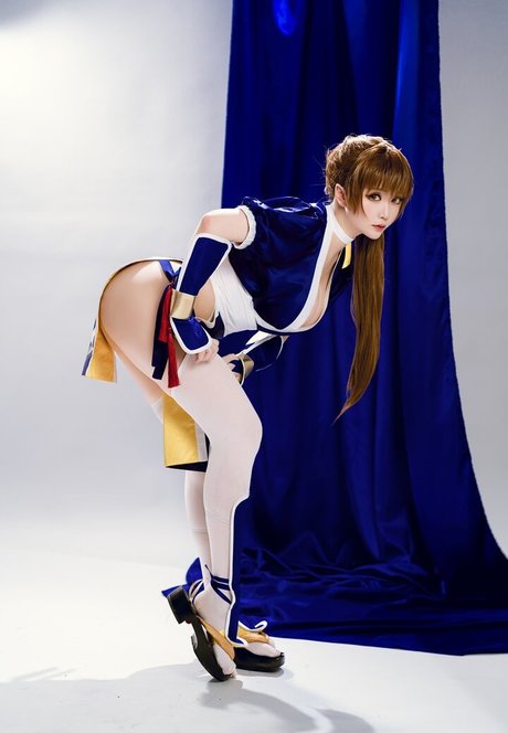 Hoshilily top model gallery