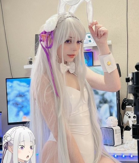 Renobake pornstar nude photos