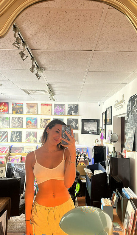 raynaroseetv nice model photos