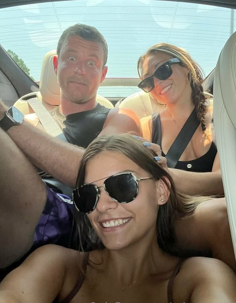 raynaroseetv pornographic model archive