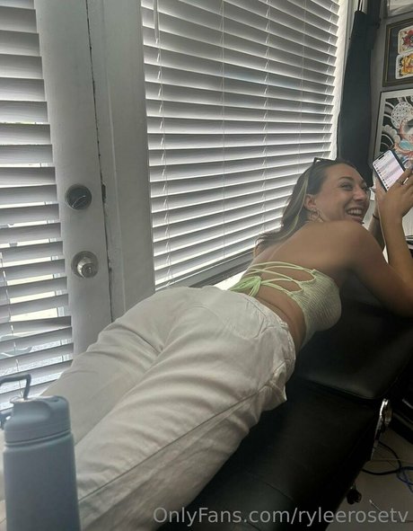 raynaroseetv sex pornstar pics