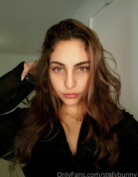 stefybunny porn actress gallery