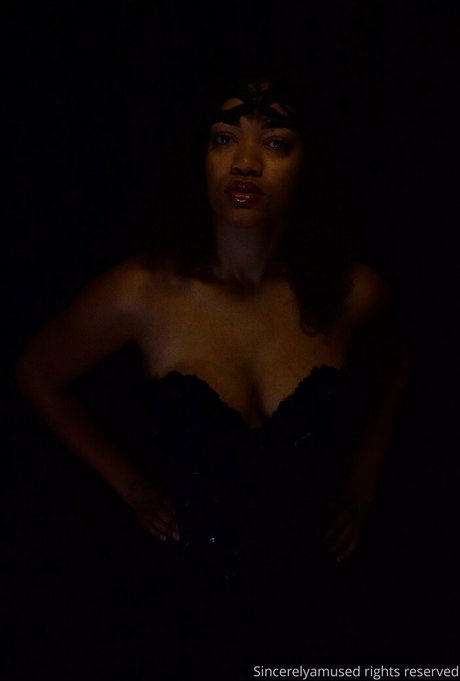 sincerelyamused star top image