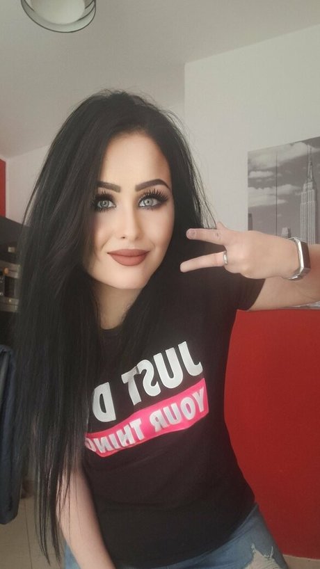 justjenna93 pornstar nudes picture