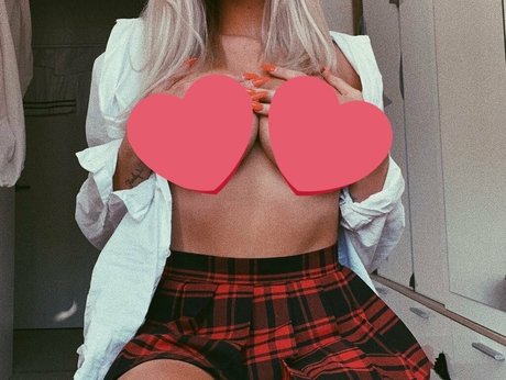 sxphieefree nice model picture