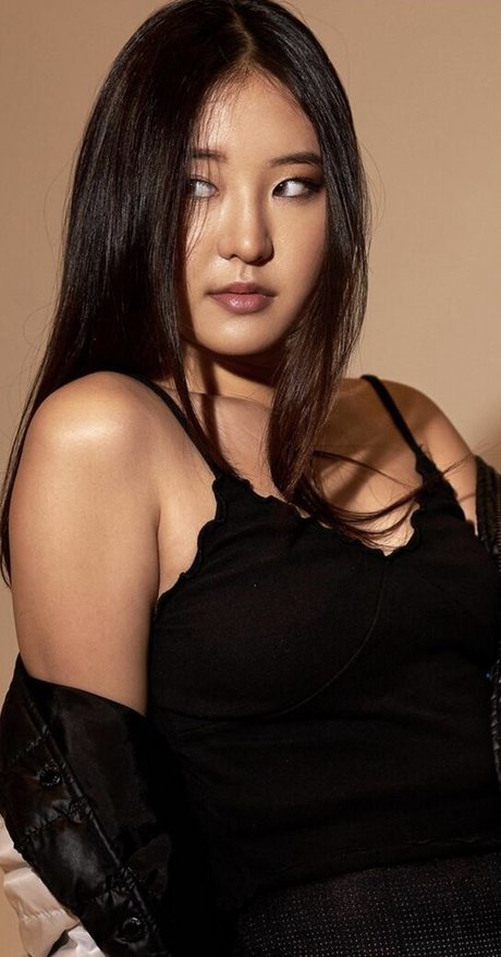 hellomeganlee star nudes gallery