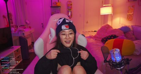 hellomeganlee nice pornstar pic