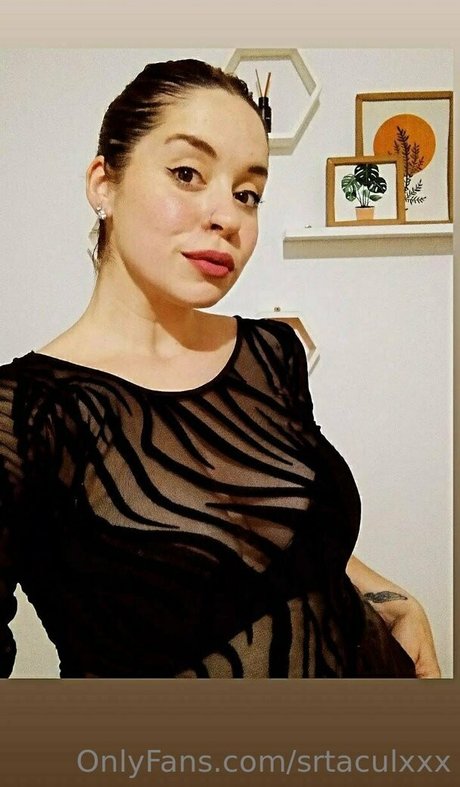 srtaculxxx naked pornstar pics