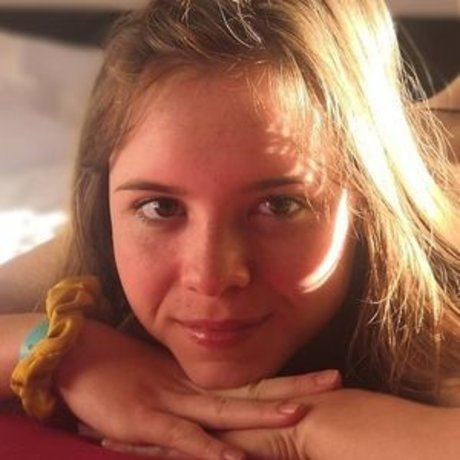 Mayakayagaia beautiful actress pictures