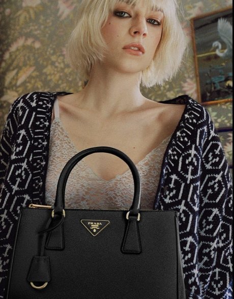 Hunter Schafer pornstar archive