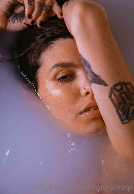 anadevinvip art star images