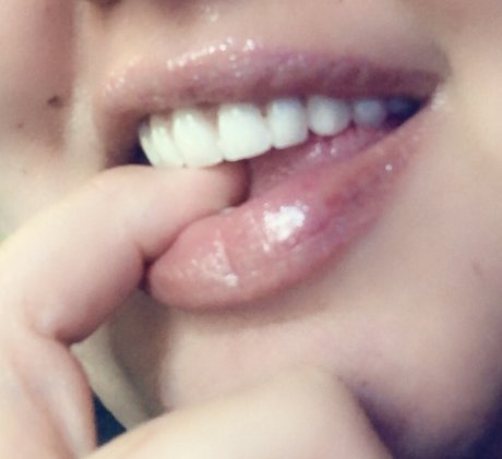 Judy Booty model sexy picture