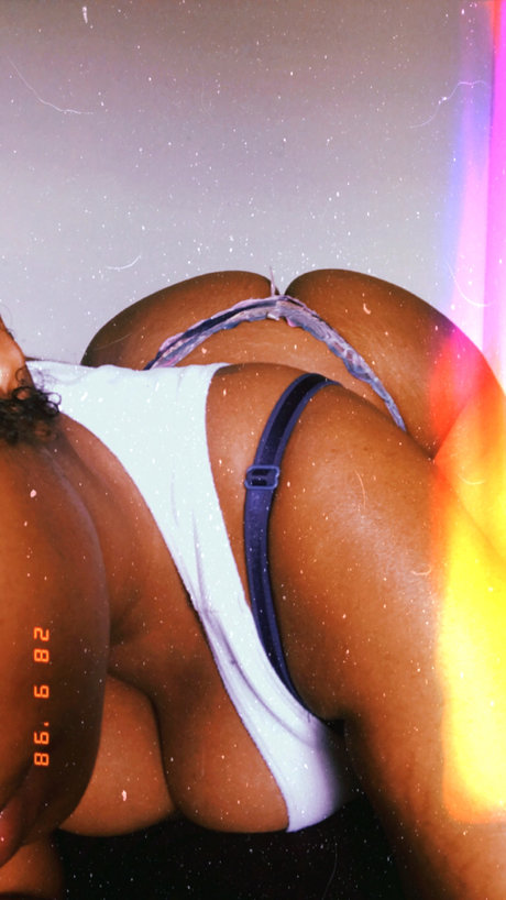 Cocaine Jane pretty pornstar images