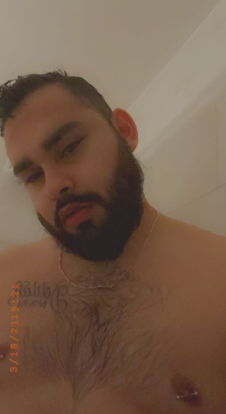 Praying Mantis porn model photo