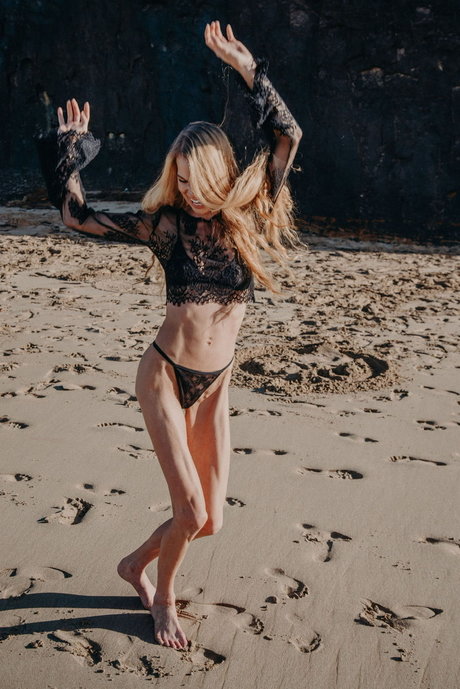 Soulful Celebration model top pictures