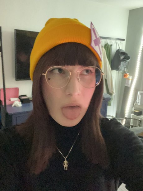 PummyYussy pornographic star gallery