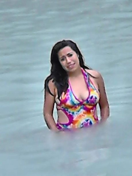 RosyArtu1993 pornstar naked img