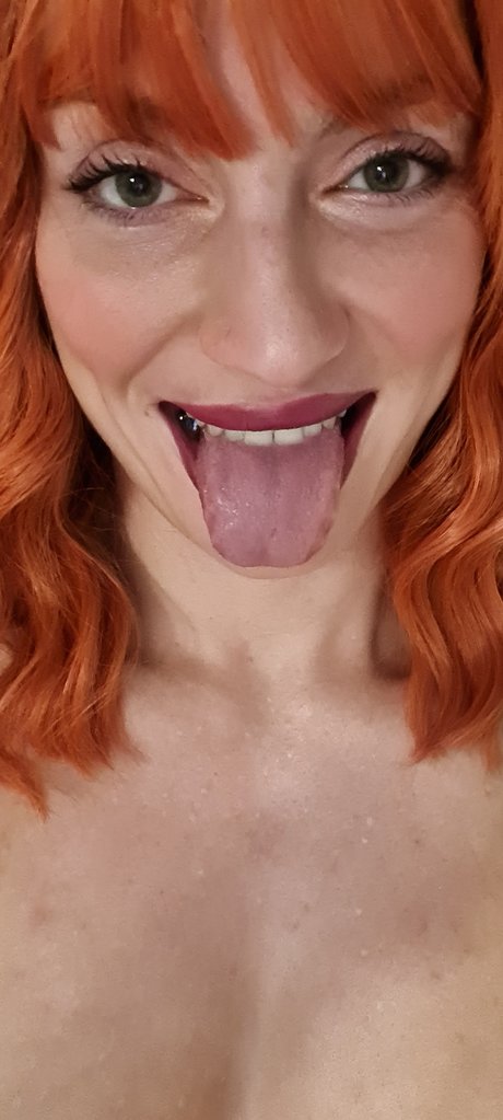 Phannydae star nude pic