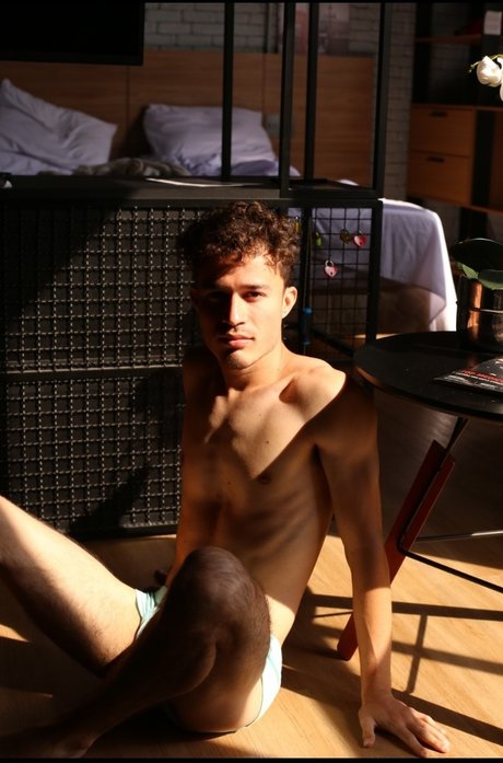 Douglas Andrade Rodrigues star high quality images