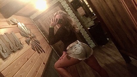 Delta Blue adult model pics