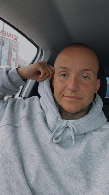 saski h free model galleries