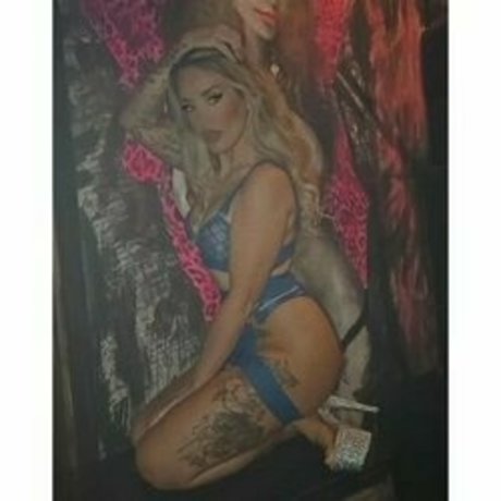 Lou louise model top gallery