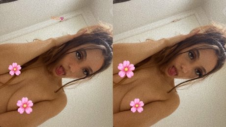 Triss_ pornstar nice photos