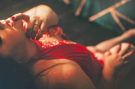 BeekersWife hd model photo