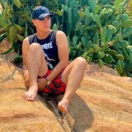 Cristian Molina star nice galleries