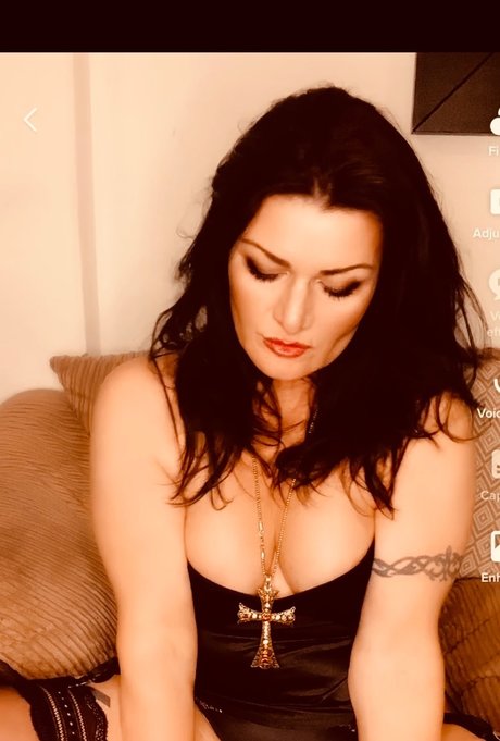 The Cleo Show model nice galleries