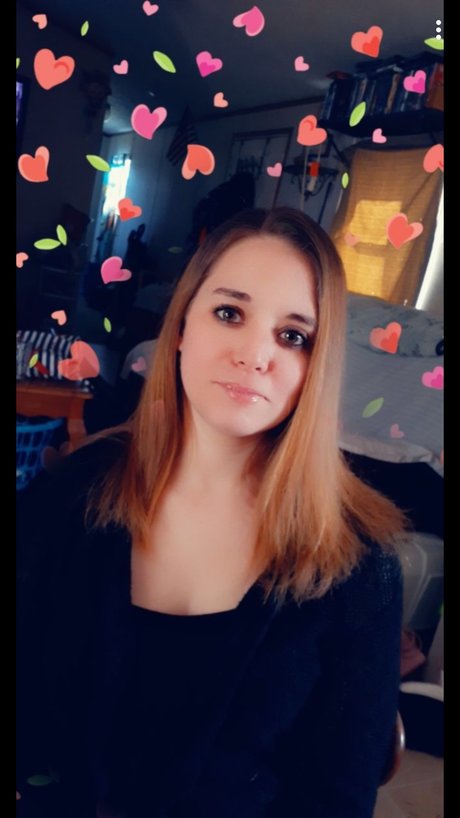 Tough Mommy high quality actress picture