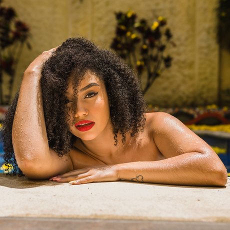 veronicaexotic_ hot actress image