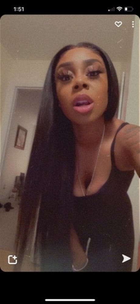 Divine B star top image