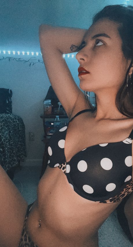 TheOnlyBabe model naked photos