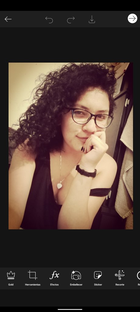 Elizabeth 94 erotic model images