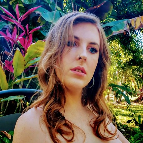 Vivian Vargas adult model picture