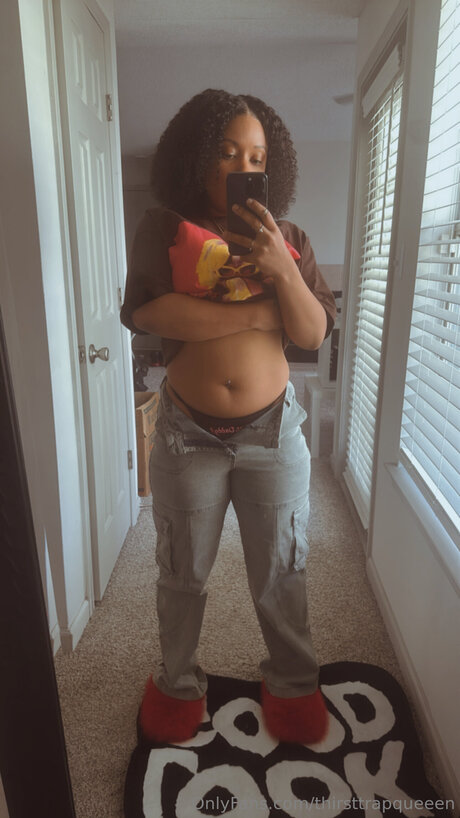 Queeen_ sexy model images