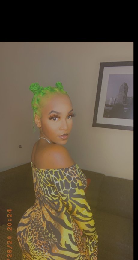 The Medusa_ top model picture