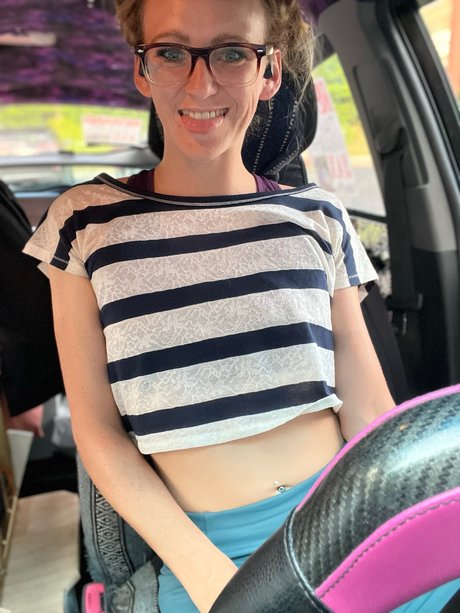 Saucy Hazel the Adventurer pornstar nudes img