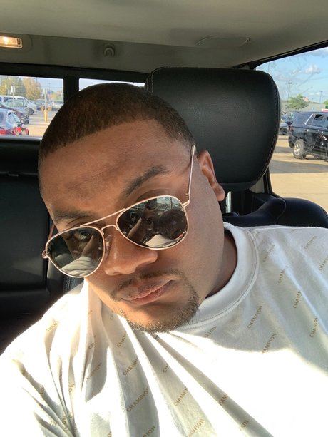 The King pornstar naked img