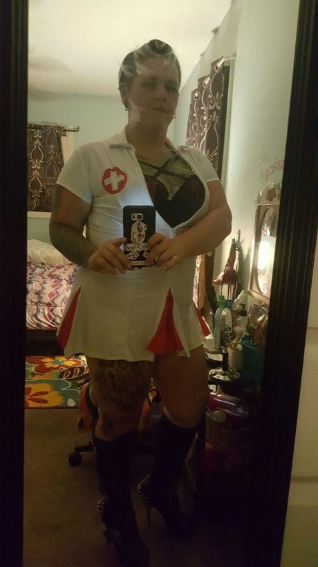 Thick inked chick sex actress images