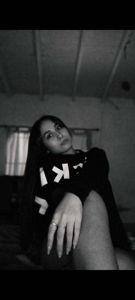 Ori Medina star high quality picture