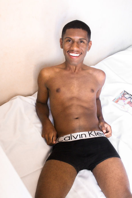 Tainan Barros porn model archive