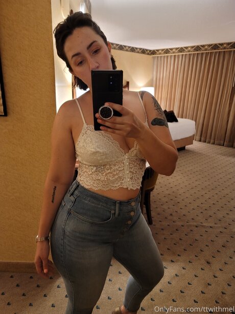 Topless talks with Mel nudes pornstar pics