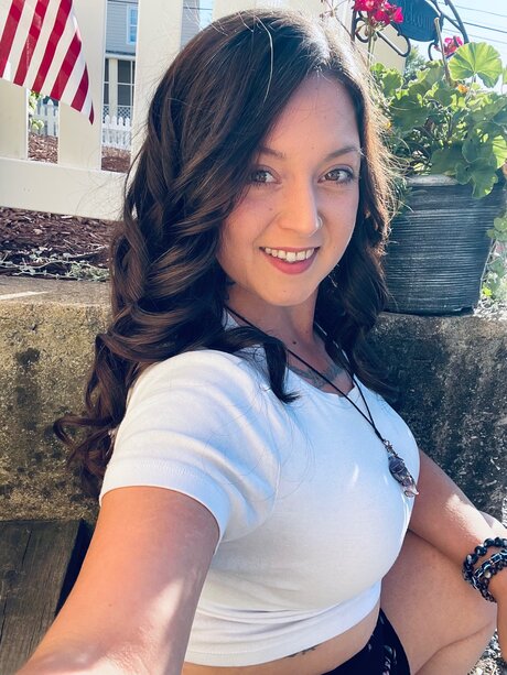 NikkiLeRiche pornstar free galleries