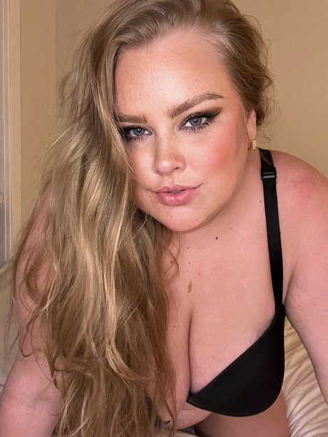 olive martini_ naked pornstar pic