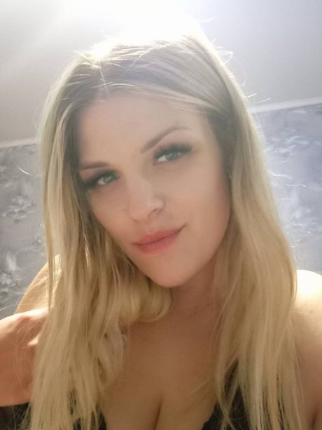 Victoria Kizirina_ star nude pictures